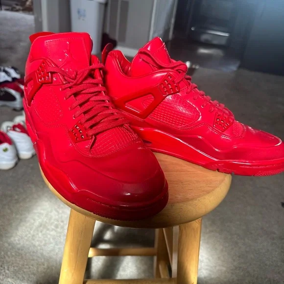 Retro Jordans - Picture 14 of 16